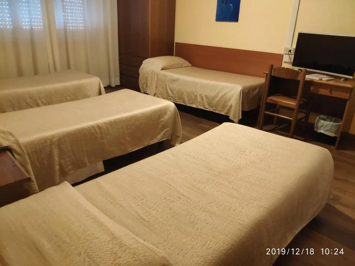 Giappone Inn Parking Hotel Livorno