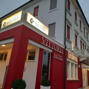 vittoria-hotel-padova.hotelinveneto.com/